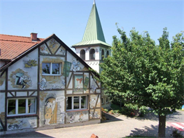 Kinderhaus - Kindergarten "Kleine Welt" Bairisch Kölldorf